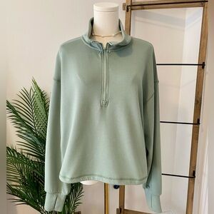 Yogalicious Scuba Delilah Half Zip in Olive, XL